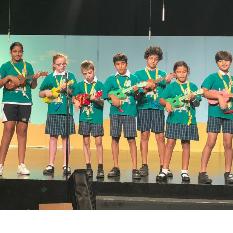 Advanced Ukulele play in the ASA concert 2018